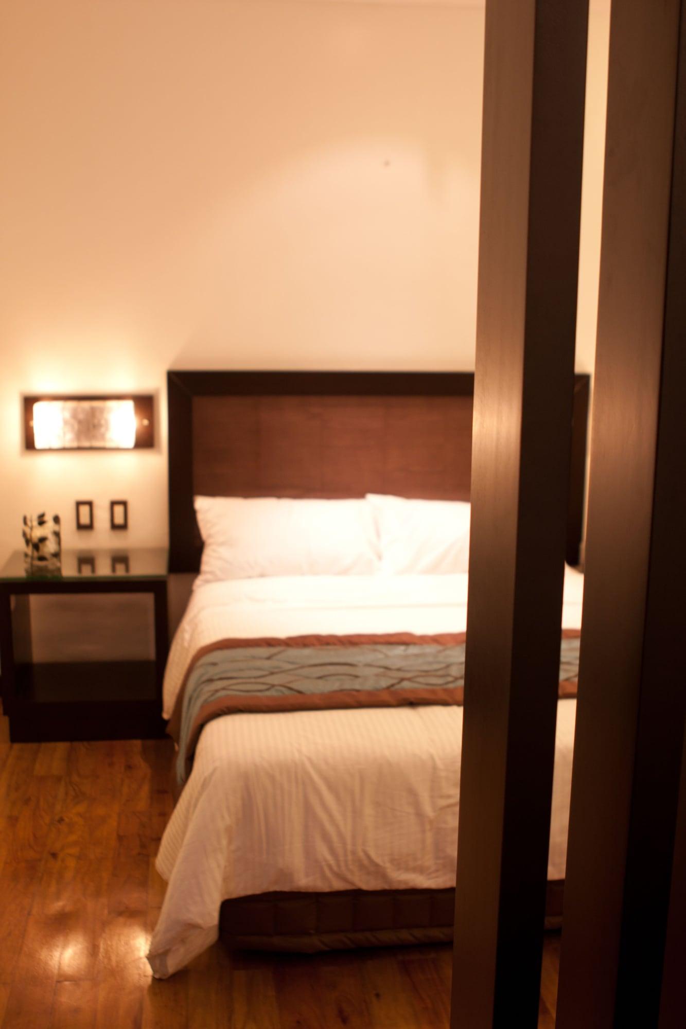 Century Hotel Angeles Bagian luar foto